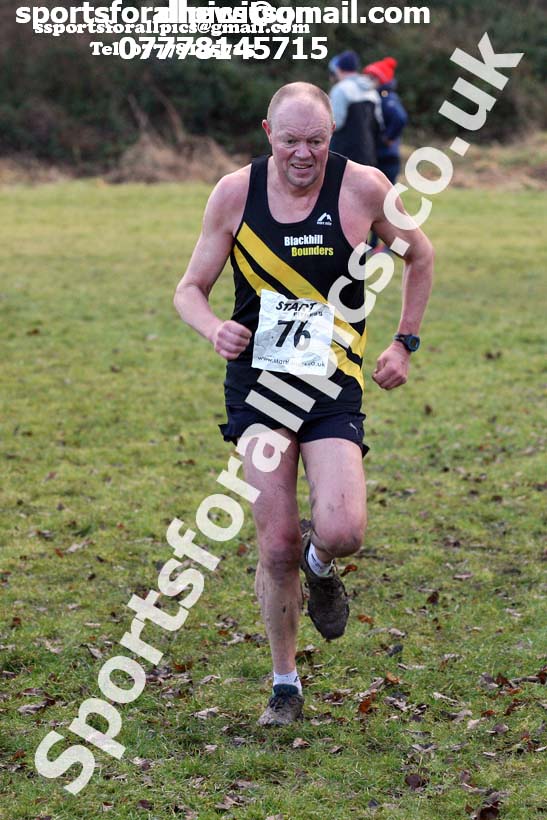 Mens 35 to 64s, 2018 North Eastern Masters, Darlington. Photo: David T. Hewitson/Sports for All Pics